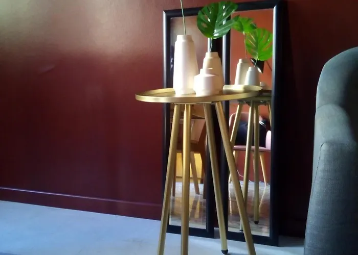 ゲストハウス Squadron Base 3*