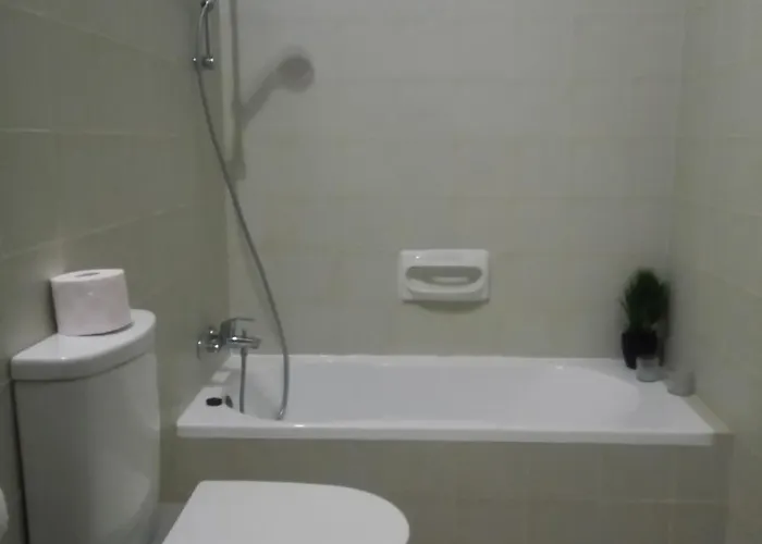 ゲストハウス Squadron Base