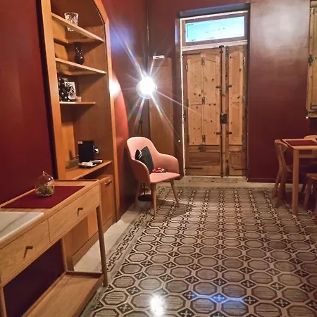 Squadron Base بيت ضيافة لوكا